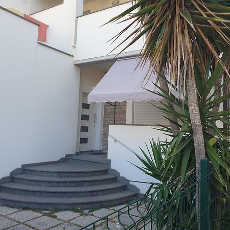 Lecci Al Mare Apartment San Vincenzo Exterior photo