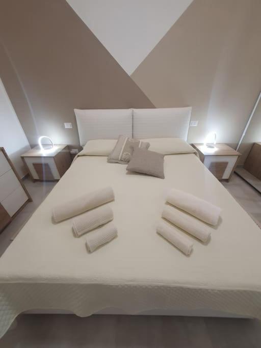 Lecci Al Mare Apartment San Vincenzo Exterior photo